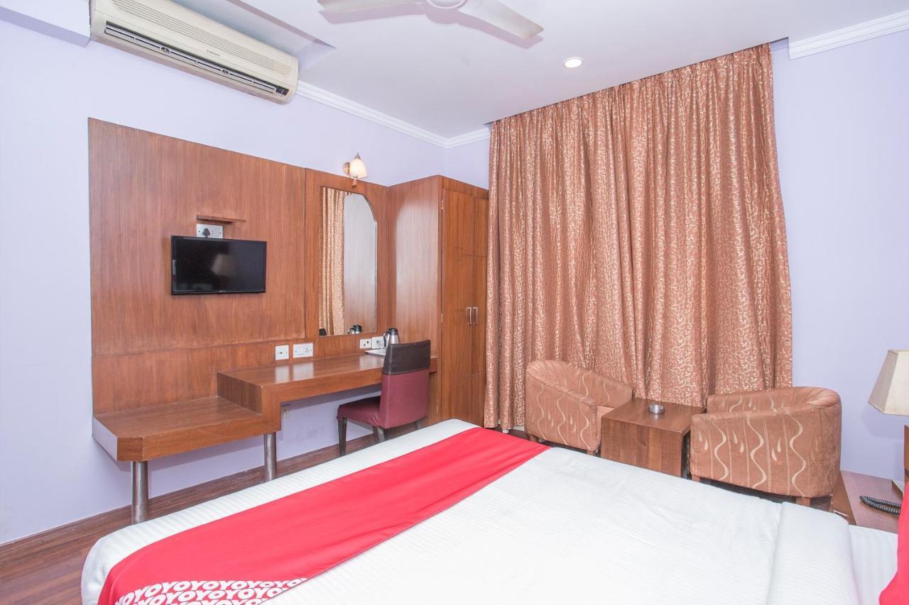 Oyo 9925 The Ocea International Hotel Bangalore Buitenkant foto