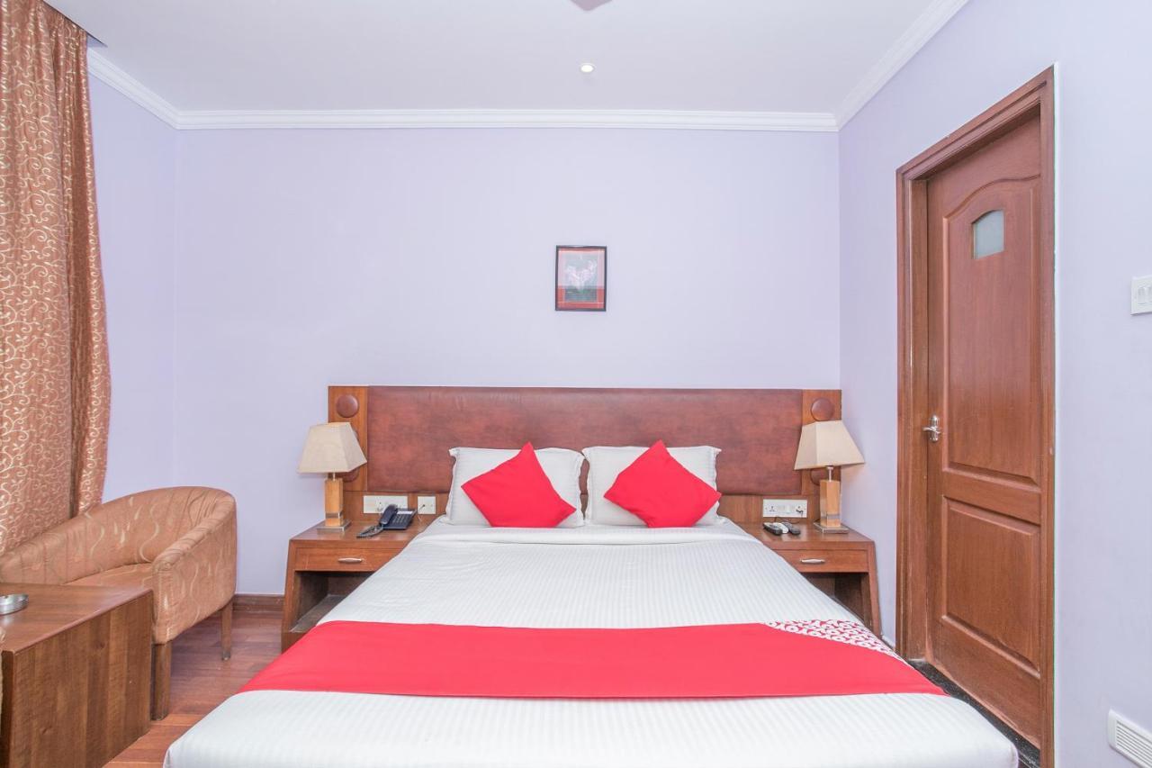 Oyo 9925 The Ocea International Hotel Bangalore Buitenkant foto