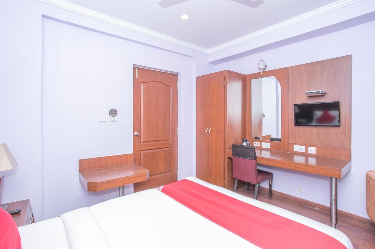 Oyo 9925 The Ocea International Hotel Bangalore Buitenkant foto