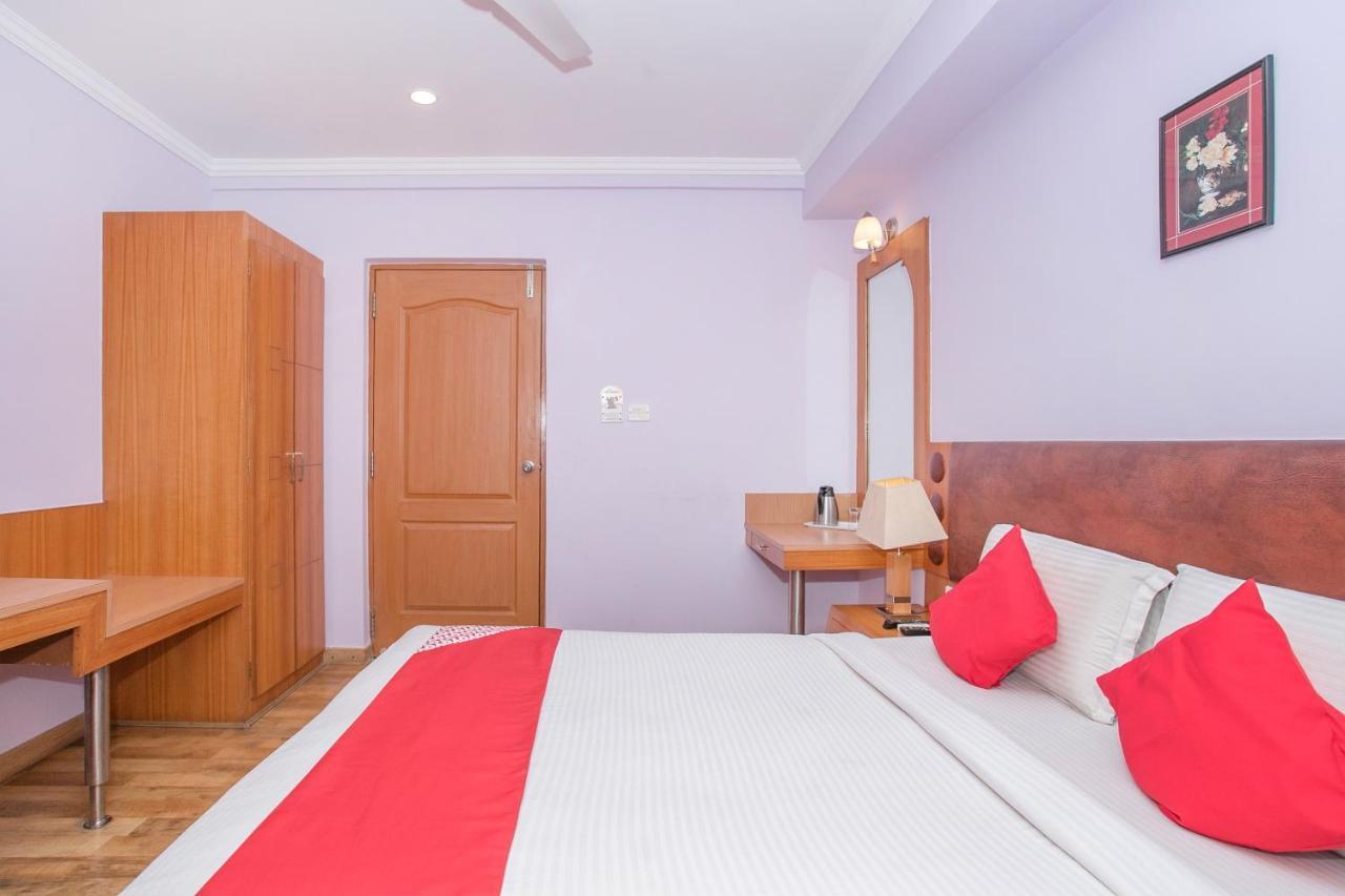 Oyo 9925 The Ocea International Hotel Bangalore Buitenkant foto